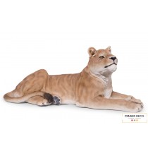 Lionne couchée XXL, Résine, L.116 cm